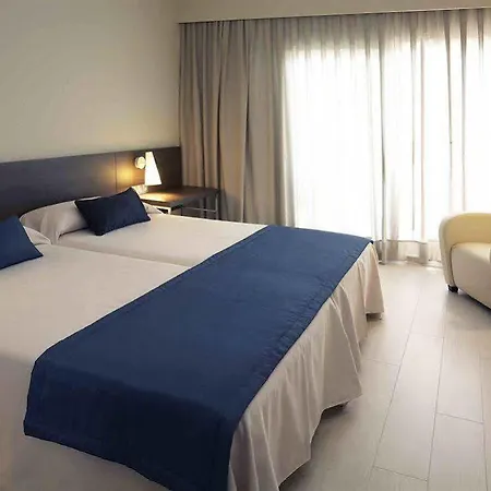 Mediterraneo 3* Roses